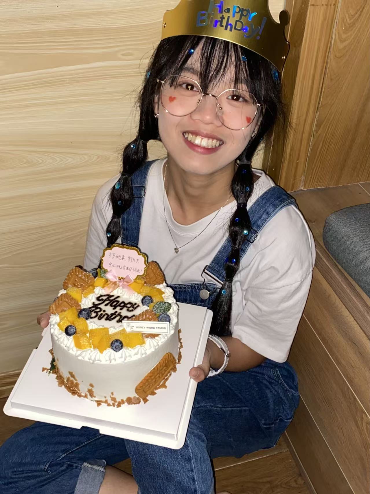 生日蛋糕与她